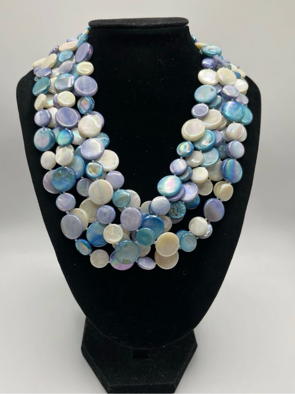 Mop Unsigned Sea Lily Blue & White Multi Strand Beaded Necklace Silver Tone 20”